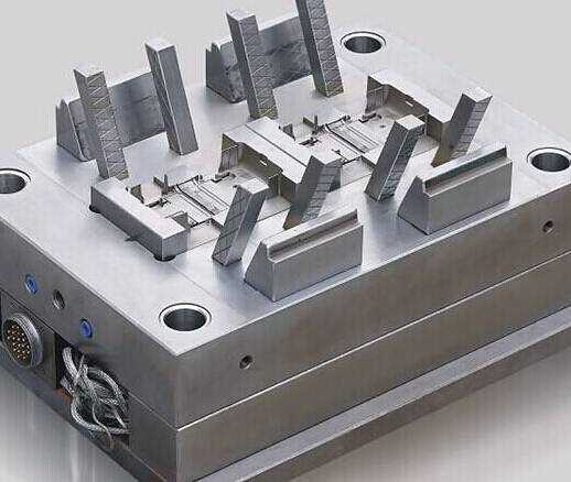 注塑模具在緩解角逐壓力開模注塑_深（shēn）圳17c起草在线-17c·moc起草-红桃17·c18起草-17c.com官网-17c免费版官网在线观看模具