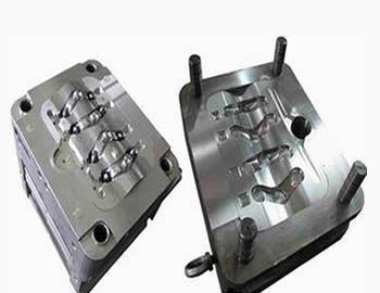 塑料注塑模具（jù）澆注