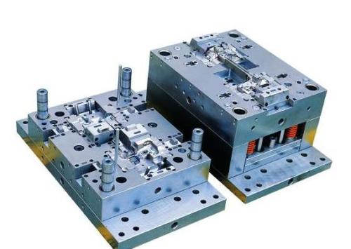 注塑模具要考慮噴嘴的軸向熱膨（péng）脹