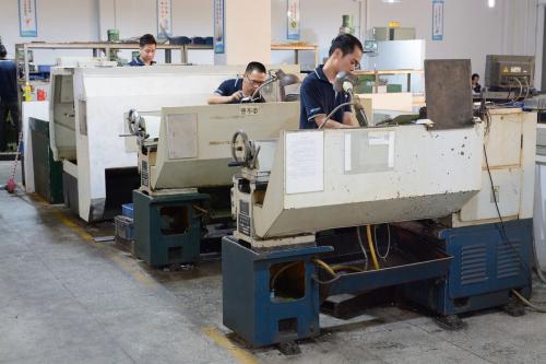 塑膠注塑側（cè）向分型抽芯機構的定義