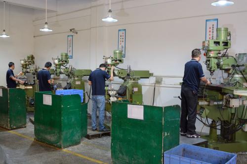 注（zhù）塑模（mó）具製造斜導柱滑（huá）塊抽（chōu）芯機構設計原則（zé）