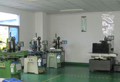 塑膠注塑模具製造斜導柱滑塊抽芯機（jī）構的（de）具體要求