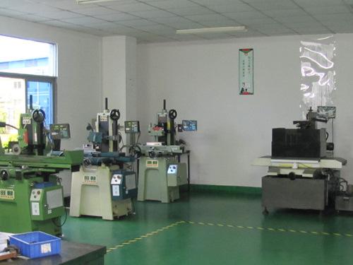 注塑模具（jù）製造斜導柱滑塊的耐磨塊結構和要求