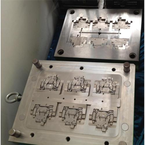 教你如何對汽（qì）車連接器模具零件毛坯處理